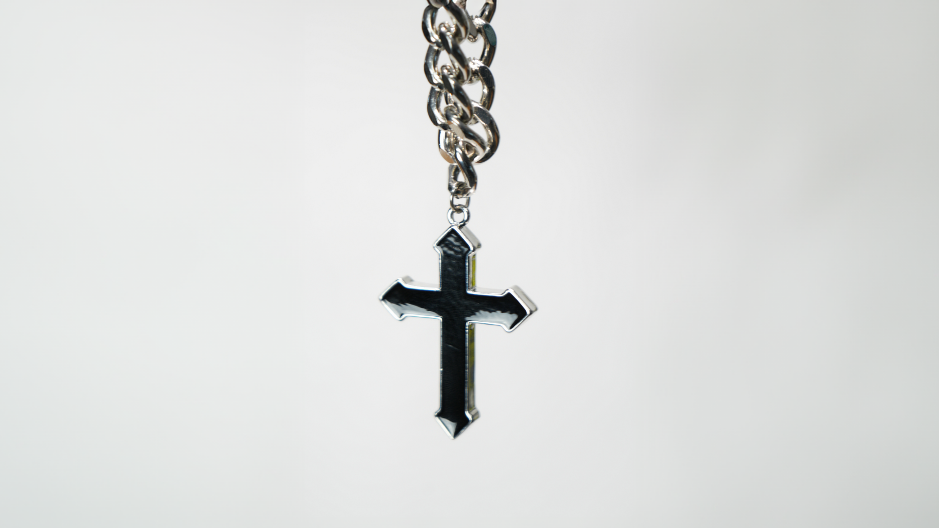 Cross chain necklace
